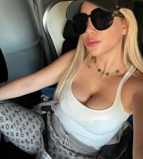 Image 605690 from Wanda Nara