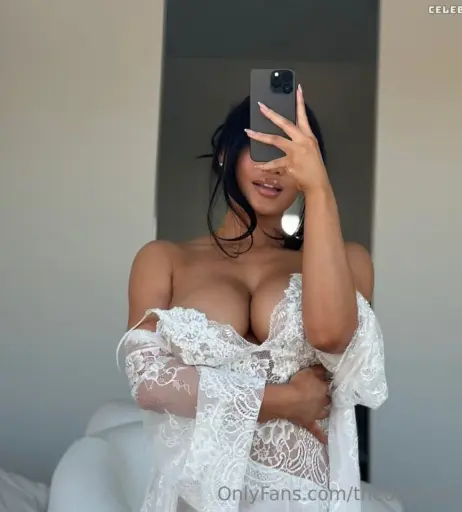 Image 603585 from Daphne Joy