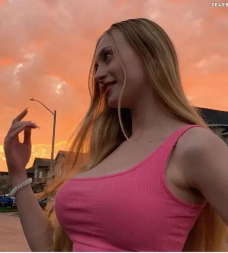 Image 519442 from Sophia Diamond