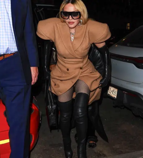 Image 5183318 from Madonna