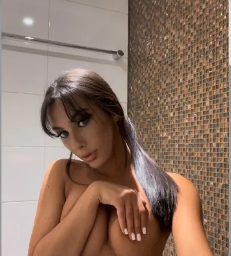 Image 512590 from carlotta.bnk