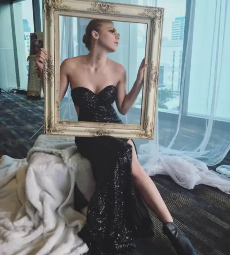 Image 5120243 from Sydney Poniewaz (Sydsnap)