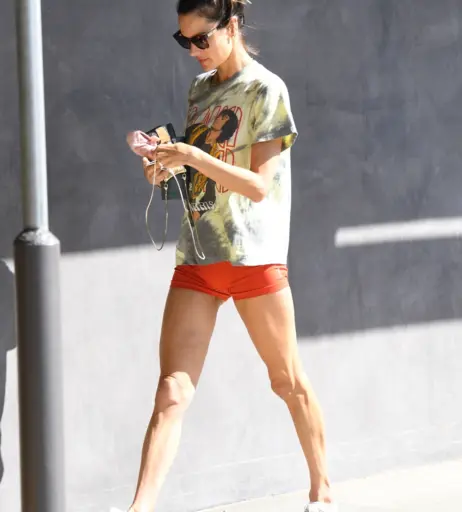 Image 5102139 from Alessandra Ambrosio