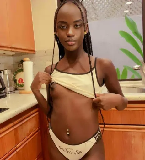 Image 5109367 from tastytracey18 / PETITEDOLLL19 / PETITE DOLL / Traceycindyxxx