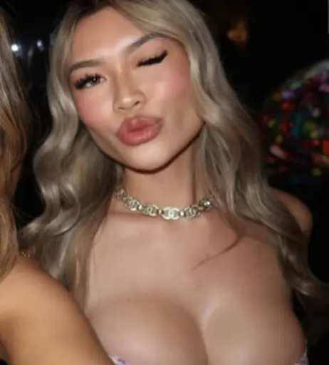 Image 5292356 from Julieeepham