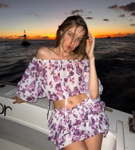 Image 5293743 from Xenia Tchoumi