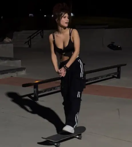 Image 5282061 from ciggybae / homeskilla_whitnit / Zendaya lookalike