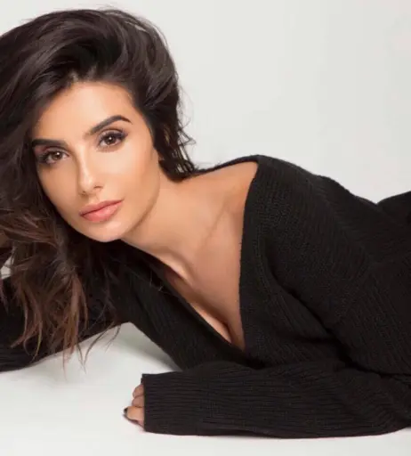 Image 5274646 from Mikaela Hoover