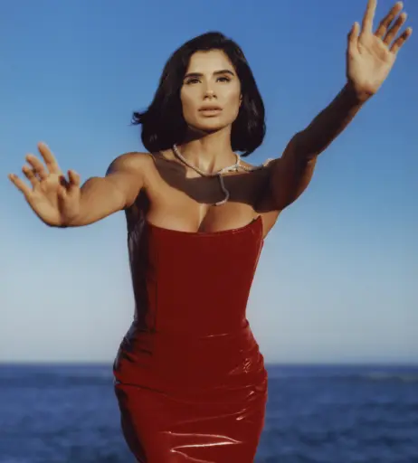 Image 5272362 from Diane Guerrero (Crazy Jane - Doom Patrol)