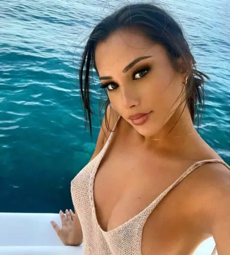 Image 527346 from carlotta.bnk