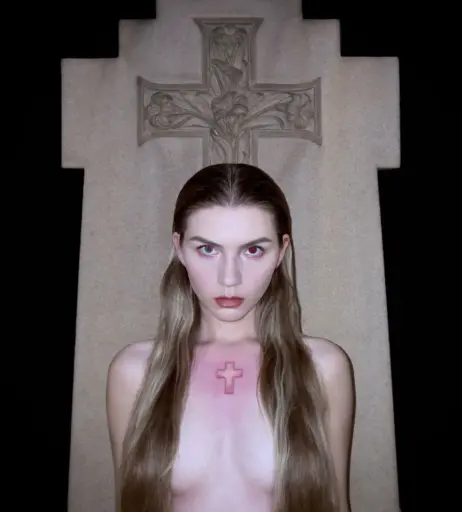 Image 5273382 from Anastasia Kreslina (IC3PEAK)