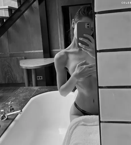 Image 527328 from juliagly