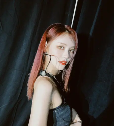 Image 5278213 from Odd Eye Circle (ARTMS / LOONA)