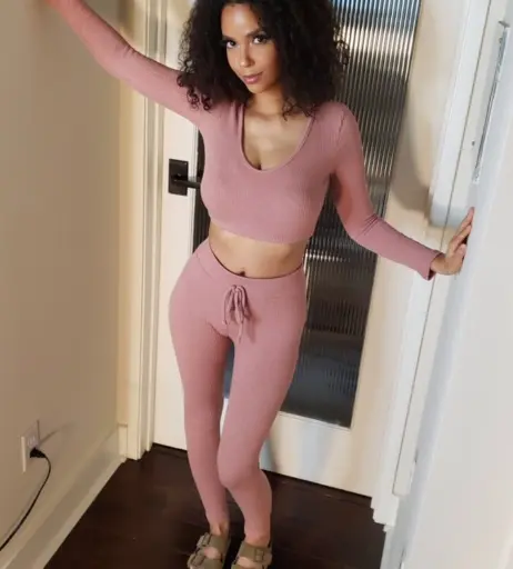 Image 5262717 from queen_jelz