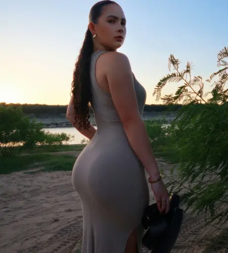 Image 524150 from Desirae Elizabeth