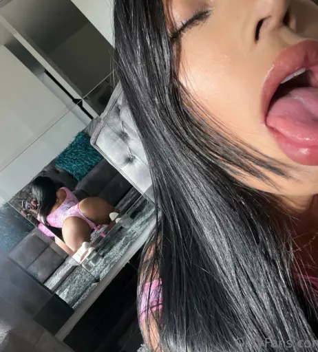 Image 5216245 from latintatixo,Tati