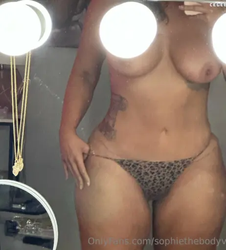 Image 521844 from Sophiesselfies