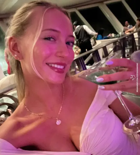 Image 539533 from Sophia Diamond