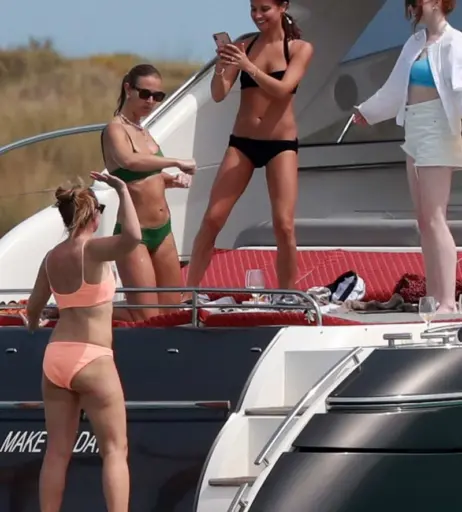 Image 5390958 from Alicia Vikander