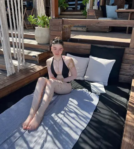 Image 538385 from Sophia Elena