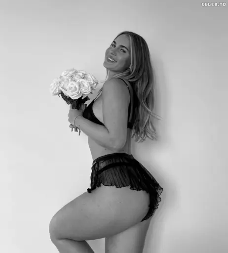 Image 537774 from liv.yah