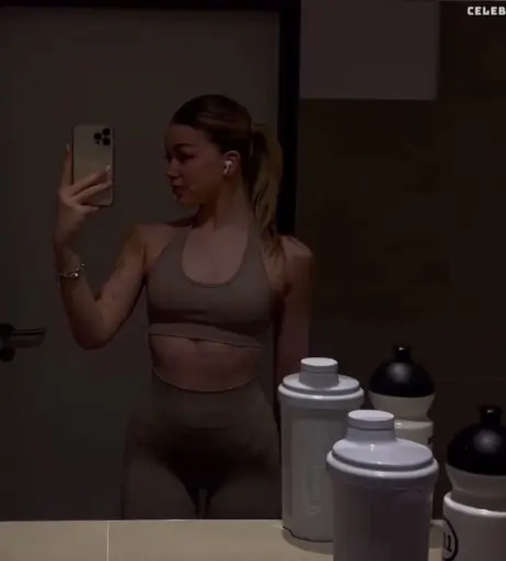 Image 537135 from Sophia Elena