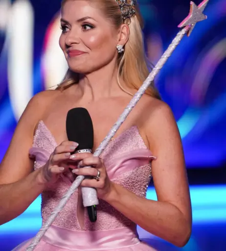 Image 5378753 from Holly Willoughby