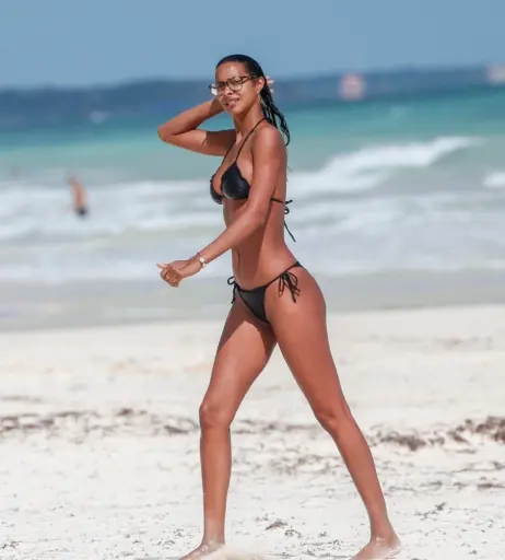 Image 5356643 from Lais Ribeiro