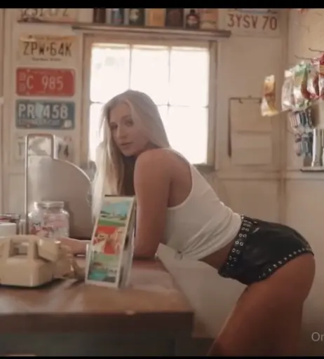 Image 535092 from Alexis Clark