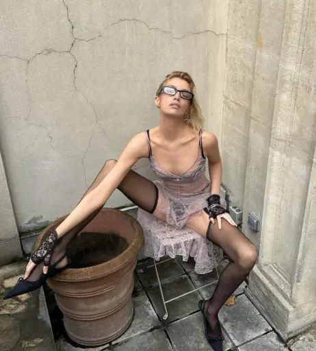 Image 5338342 from Stella Maxwell