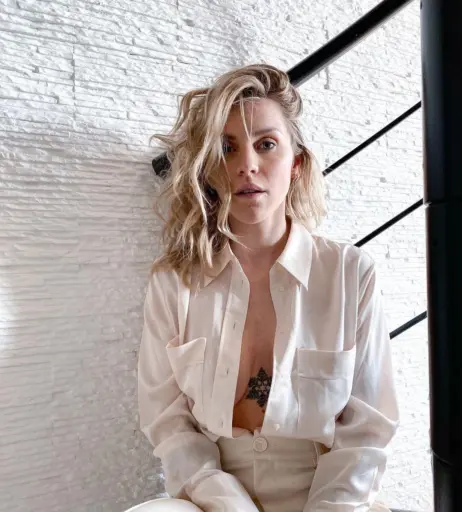 Image 5312773 from Emy LTR