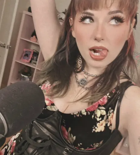 Image 5307151 from Saige Ryan ‘NotSaige’