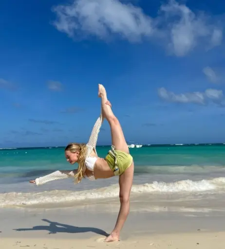 Image 530147 from Sophia Diamond