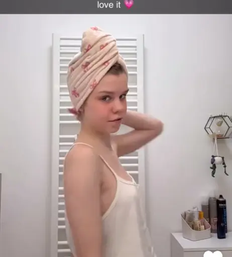 Image 589472 from Lea Peach