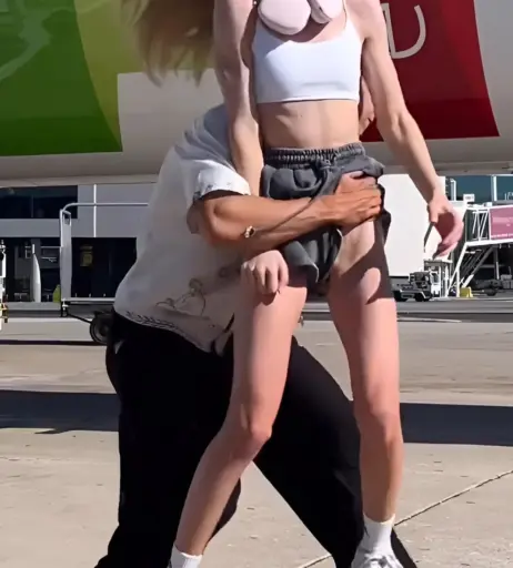 Image 589052 from Lea Peach