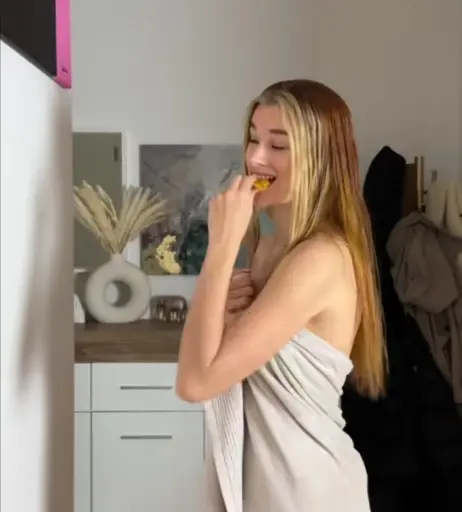 Image 589824 from Stinalex