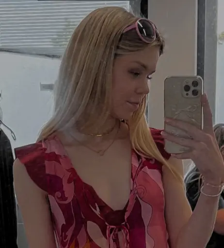 Image 588575 from Lea Peach