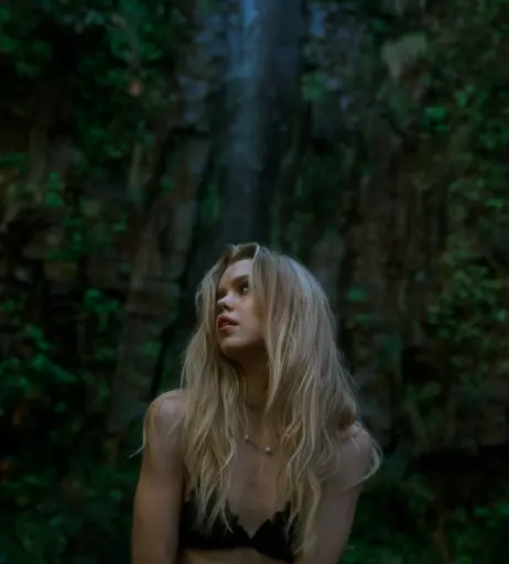 Image 588207 from Lea Peach