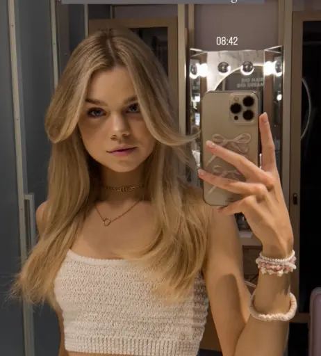 Image 587544 from Lea Peach