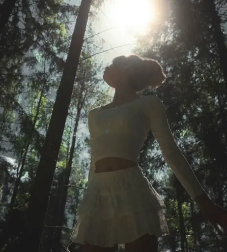 Image 587469 from Lea Peach