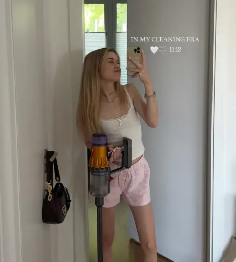 Image 586765 from Lea Peach