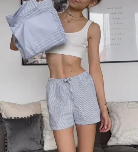 Image 586335 from Lea Peach