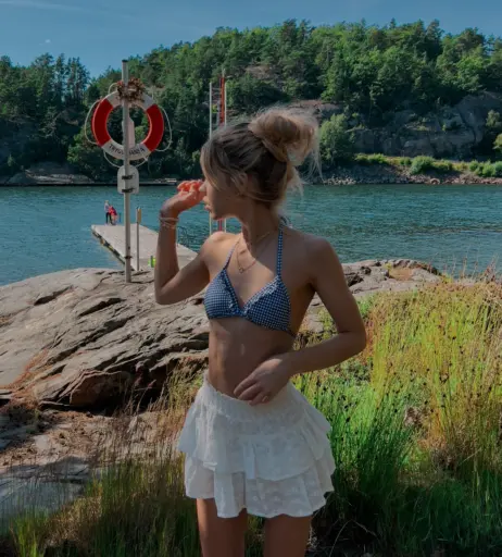 Image 586979 from Lea Peach