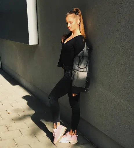 Image 585744 from Stinalex