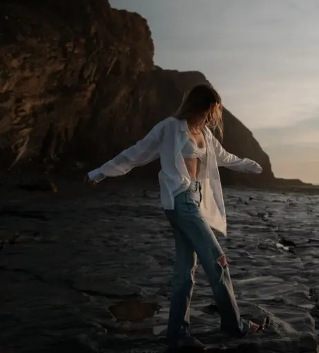 Image 585145 from Lea Peach