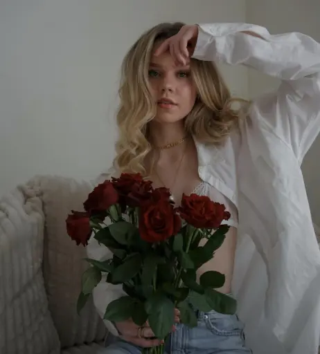 Image 582316 from Lea Peach