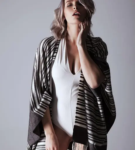 Image 596398 from Jana Riva