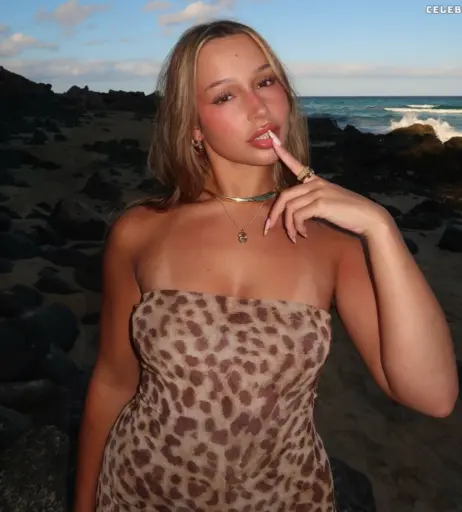 Image 592903 from Lara_tepper