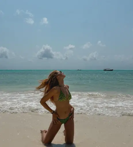 Image 591188 from Stinalex