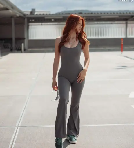 Image 590295 from Stinalex